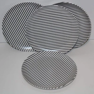 Juego de platos de cena redondos de 3 piezas a rayas blancas y negras - Imagen 1 de 3