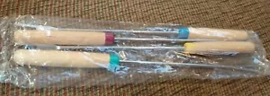 Forchette per fonduta nuove in metallo con manici in legno con codice colore / set di 4 - Foto 1 di 4