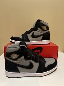 Air Jordan 1 Retro High Twist 2.0 Donna 11.5 / Uomo Taglia 10 [DZ2523-001] B29 - Foto 1 di 8
