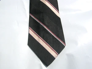 Johnny Carson vintage short TIE 53 x 3 black white pink striped Necktie 15444 - Picture 1 of 3