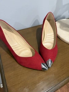 womens kitten heels size 10 Silver Tip RIO RED Sole Padded AdrienneVitaddini - Picture 1 of 7