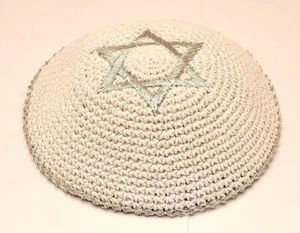 50 x Stickerei schwarz & gold Magen David Kippahs handgefertigt aus Jerusalem - Bild 1 von 1