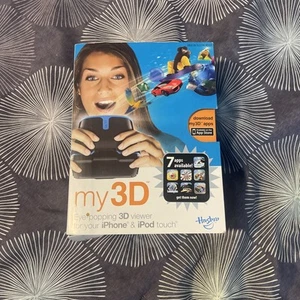 Hasbro My 3-D Eye-Popping Viewer for iPhone & iPod Touch - Photo 1 sur 3