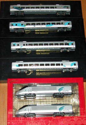 HO BACHMANN SPECTRUM ACELA EXPRESS AMTRAK SET 4 CARS DUAL LOCOMOTIVE DCC & DUMMY - Image 1 of 4