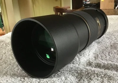 Nikon AF-S Nikkor 300mm f4D IF-ED Lens - FAULTY (See Description) - Image 1 of 4