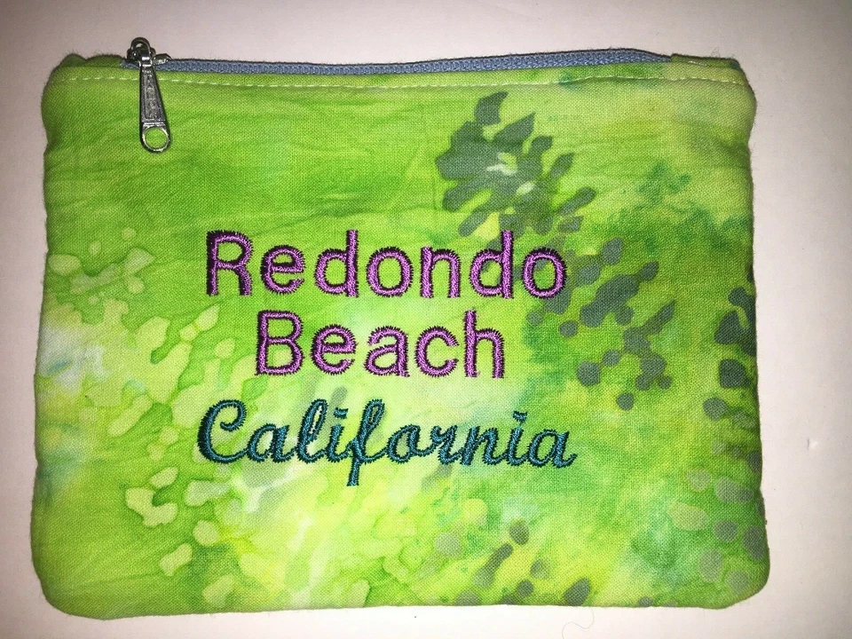 全新 刺绣 化妆 化妆包 拉链袋 Redondo Beach California CA — 第 1/2 张图片