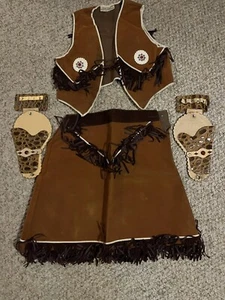 Vintage Lasso Em Bill Cowgirl Brown Vest Skirt Lot Size 10 with Holsters - Picture 1 of 13