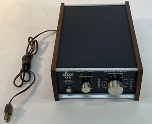 dbx 118 dynamic range enhancer - Picture 1 of 7