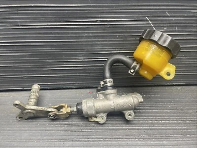 Suzuki Katana 600 2000 cilindro maestro de freno trasero #2 Foto 1 de 4