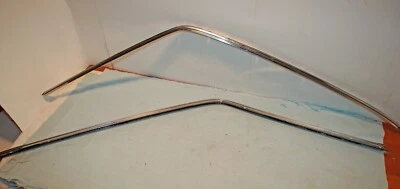 66 67 Oldsmobile Toronado ventana tira meteorológica canal moldura   Foto 1 de 4