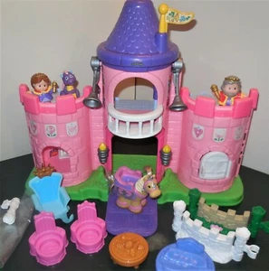FISHER PRICE LITTLE PEOPLE PINK LIL ROYAL SOUND KINGDOM CASTLE SET PLAYSET LOT - Picture 1 of 12