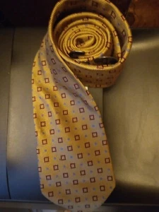 LUCIANO BARBERA MENS NECKTIE GOLD MULTI COLORED GEOMETRIC TEXTURED - Picture 1 of 4