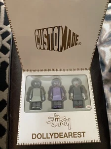 Stussy x Kubrick Dolly Dearest Spielfiguren "Limited Edition" Medicom Toys NEU - Bild 1 von 4
