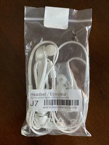 OEM Original Samsung EO-HS3303 Earphone Remote+Mic 3.5mm White Stereo Headset - Picture 1 of 2