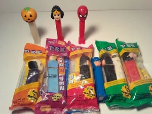 Vintage PEZ Spender Lot 9 alle zusammen 5 sind in Originalverpackung 4 sind nicht - Bild 1 von 10