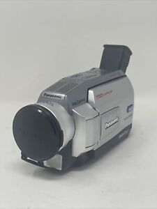 Panasonic PV-DV102D MiniDv Camcorder 700X Zoom w/ Charger & Battery Tested