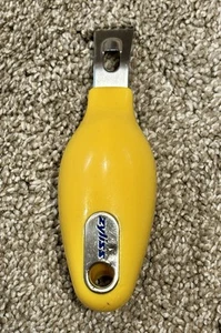Bright Yellow Zyliss Citrus Zester 2 in 1 tool/gadget. Heavy Duty. Ergonomic VGC - Picture 1 of 4