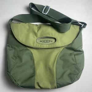 Keen große Tasche Umhängetasche Messenger Commuter nachhaltig grau schwarz magnetisch  - Bild 1 von 8