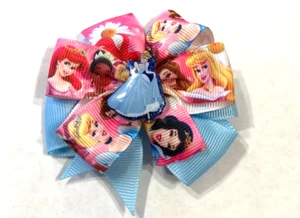 Hermoso arco de pelo inspirado en Cenicienta de Disney para niñas. - Imagen 1 de 3