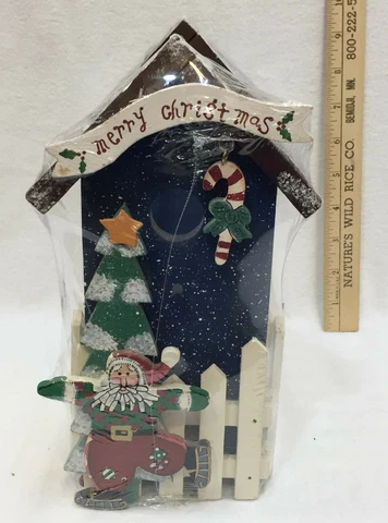 Merry Christmas Basket Wood Wooden Santa Claus Tree White Blue Picket Fence 9" Cover