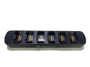 Motorola RPN4055A 6 Bank Unit Charger RDU RDV RDX Series Radios - Zdjęcie 1 z 8