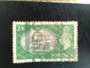 G B USED STAMP 1951 HMS VICTORY PERFIN E. S. A. 2/6d GREEN SG509. - Picture 1 of 2
