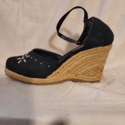 Vintage Women's Shoes Platform Heels Black and Rope by Essie Size 8m, Unused - Image 1 of 4