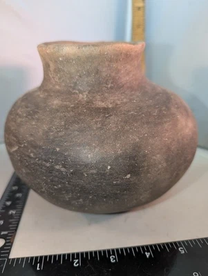 Cerámica Bosques Cherokee Tempranos, Mississippian 800 a 1200 dC Foto 1 de 4