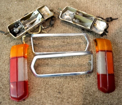 MERCEDES BENZ W108 TAILLIGHT TAIL LIGHTS DRIVER PASSENGER READ DESCRIPTION!!!!!! Foto 1 de 4