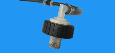 Dispositivo para llenado automático del depósito de líquido de lavadora para Freightliner Cascadia. Foto 1 de 4