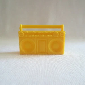 NUEVO Barbie Estilo Años 90 Moda Amarillo Boombox ~ Accesorio Musical Fashionista - Imagen 1 de 2