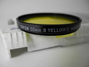 TIFFEN 55mm YELLOW 2 (8) FILTER WITH BOX UNUSED PERFECT with INSTRUCTION SHEET - Picture 1 of 5