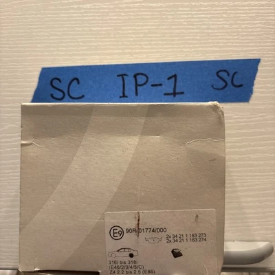 Conjunto de pastilhas de freio traseiras genuínas BMW E46 3-Series, pastilhas 325i 323i 328i 325ci 328ci NOVO - Imagem 1 de 4