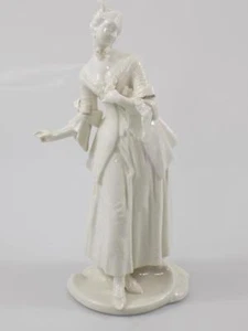 COLUMBINE COMMEDIA DELL ARTE BUSTELLI NYMPHENBURG PORZELLAN FIGUR ROKOKO 20.JHD - Picture 1 of 1