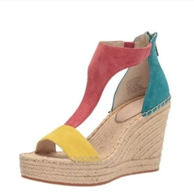 Sandalia de cuña Kenneth Cole New York Olivia con correa en T Coral Multi Foto 1 de 4