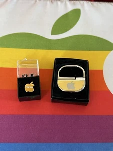 APPLE EMPLOYEE 18K GOLD w/5 DIAMONDS ANNIV SERVICE PIN +RARE SLV/GLD LOGO KEYFOB - Picture 1 of 17
