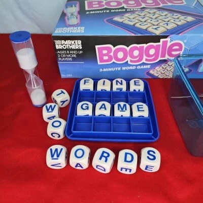 Boggle Word Game Parker Brothers VTG '92 Complete Classic Letter Cube - Image 1 of 4