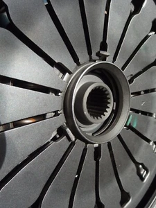 Conjunto de embrague Alfa Romeo 164Q y LS 1994-1995 con eliminación ENVÍO GRATUITO OE NUEVO - Imagen 1 de 5