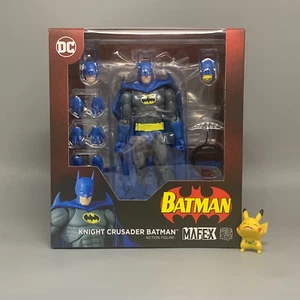 MAFEX DC Comics No.215 Batman Knightfall KNIGHT CRUSADER Figure In STOCK - Picture 1 of 2