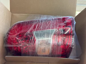 Nuevo Luz Trasera Izquierda Luz Trasera LED LH Para SsangYong Rexton W 2012-2017 - Imagen 1 de 2