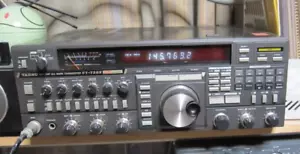 YAESU FT-736X 1200MHz All mode Transceiver Amateur Ham Radio - Picture 1 of 6