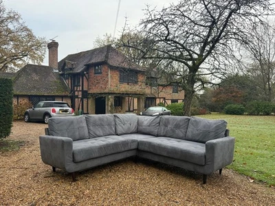 Grey l Shape corner Sofa from Dfs In Very Good Condition And I Can Deliver - Image 1 of 4