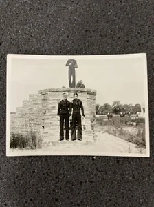 Fotografía en blanco y negro Pekín China monumento marineros 1938-1939 - Imagen 1 de 12