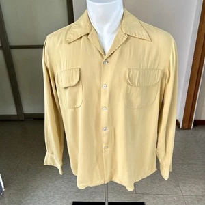 1940s Vintage Yellow Gabardine Flap Pocket Shirt L - Picture 1 of 11