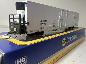 HO Scale EXACTRAIL EP-81051-19 TRINITY 64' REEFER UNION PACIFIC ARMN #110180 - Picture 1 of 4