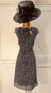 Wallis UK 18 schwarz-weiß gepunktet A-Linie Chiffon ärmellos Anlass Kleid - Bild 1 von 10