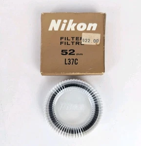 VTG GENUINE NIKON 52MM L37 SCREW IN VERY CLEAN FILTER ORIGINAL BOX & CASE - Picture 1 of 4