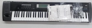 KORG TR76 Sintetizador 76 Teclas - Imagen 1 de 12