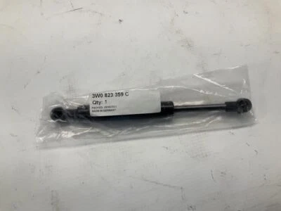 Подъемный цилиндр стойки переднего капота Bentley Continental GT GTC 05–11 годов выпуска Q - Изображение 1 из 4