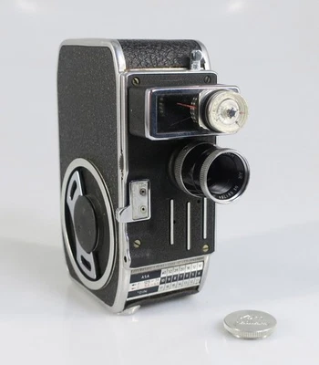 BOLEX C-8SL 8mm FILMKAMERA NR. 775225 - Bild 1 von 4